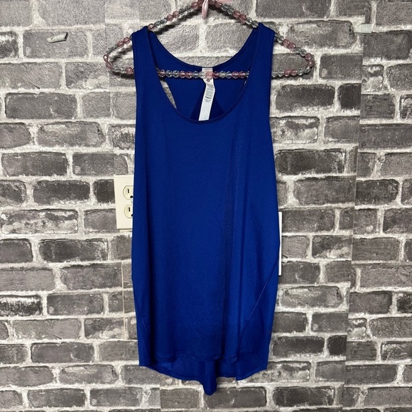 NWT Lululemon Essential Tank top Pleated shirt LARK Blue - Picture 1 of 10